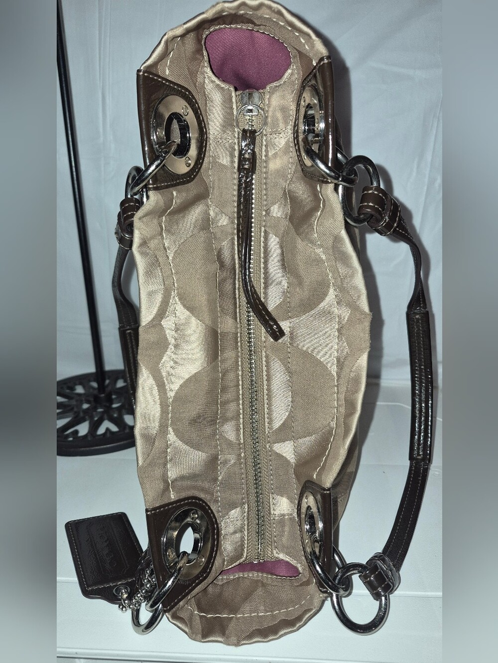 Coach Alex Signature Sateen Tote / Shoulder bag - Picture 7 of 13
